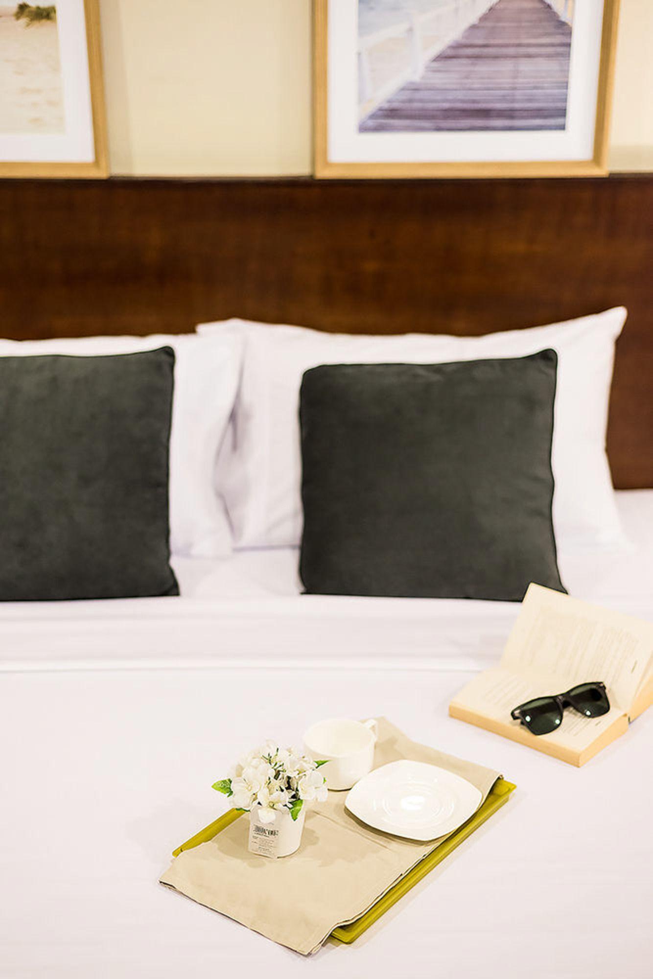 Green Leaf Hostel Пхукет Экстерьер фото