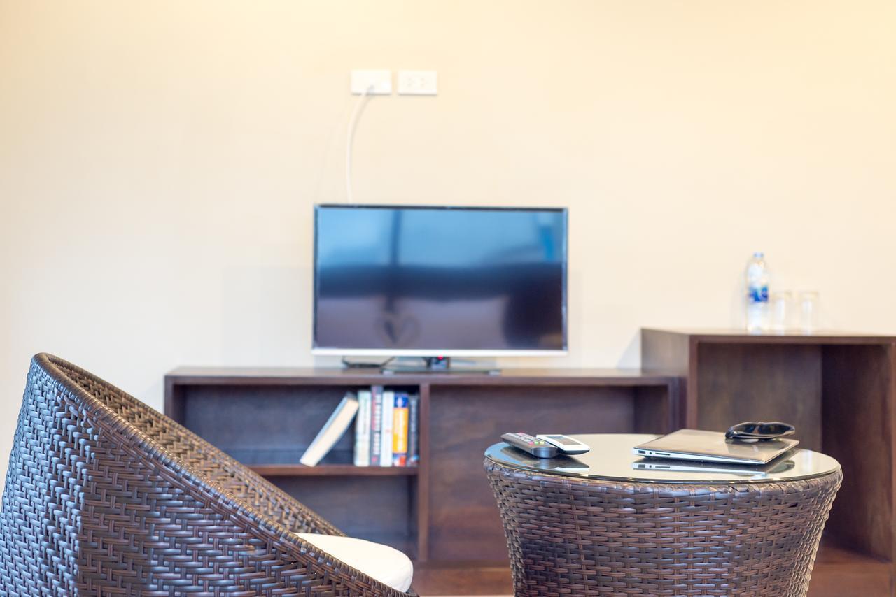 Green Leaf Hostel Пхукет Экстерьер фото